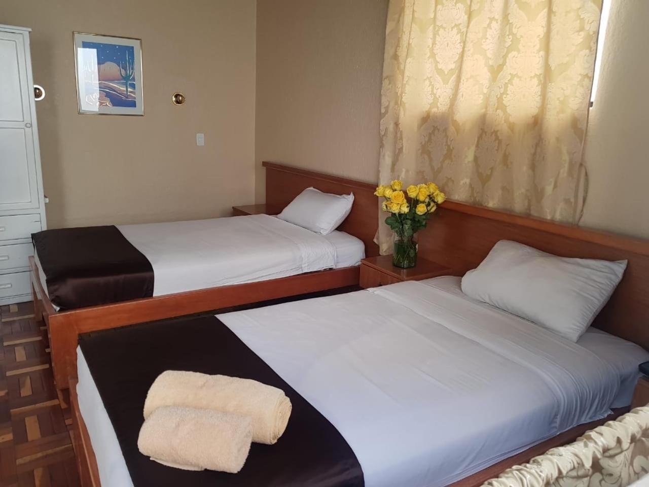Hostal Loro Verde Кіто Екстер'єр фото