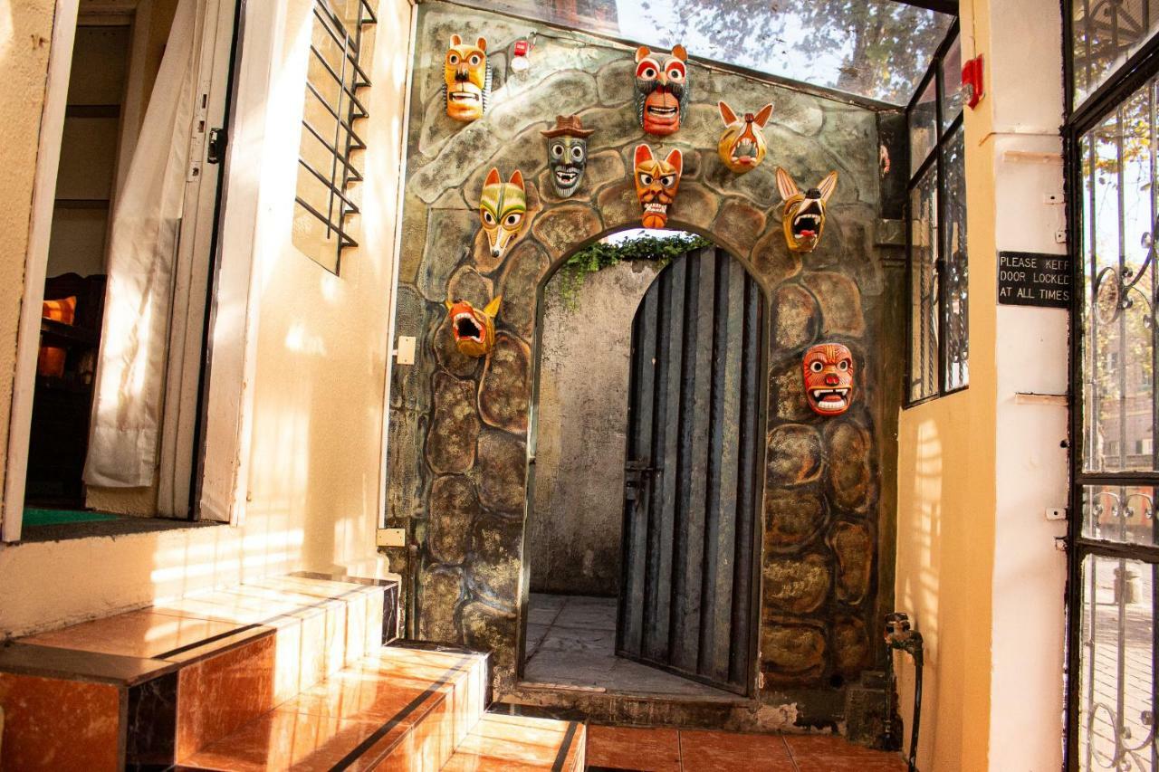 Hostal Loro Verde Кіто Екстер'єр фото