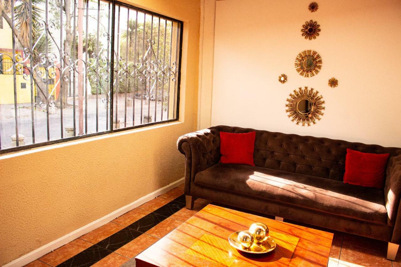 Hostal Loro Verde Кіто Екстер'єр фото