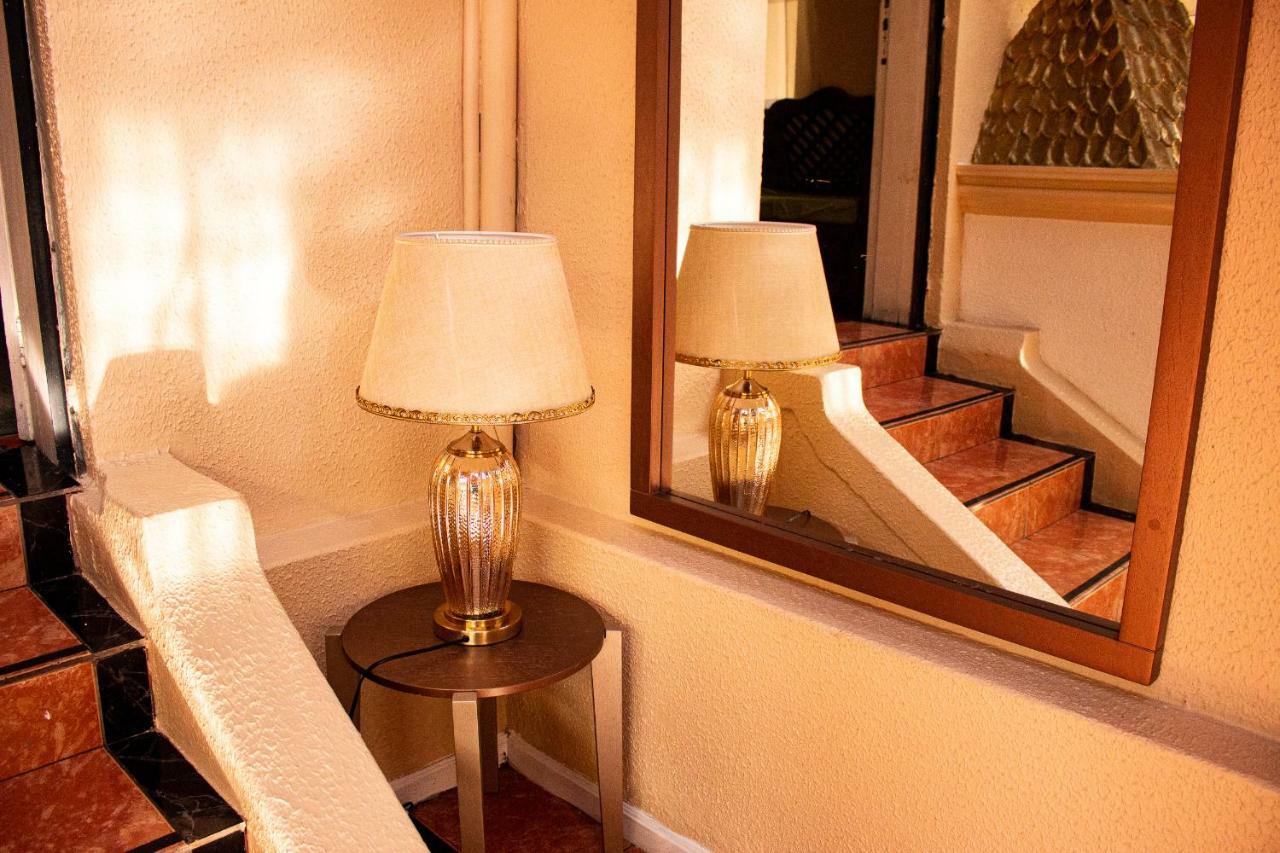 Hostal Loro Verde Кіто Екстер'єр фото